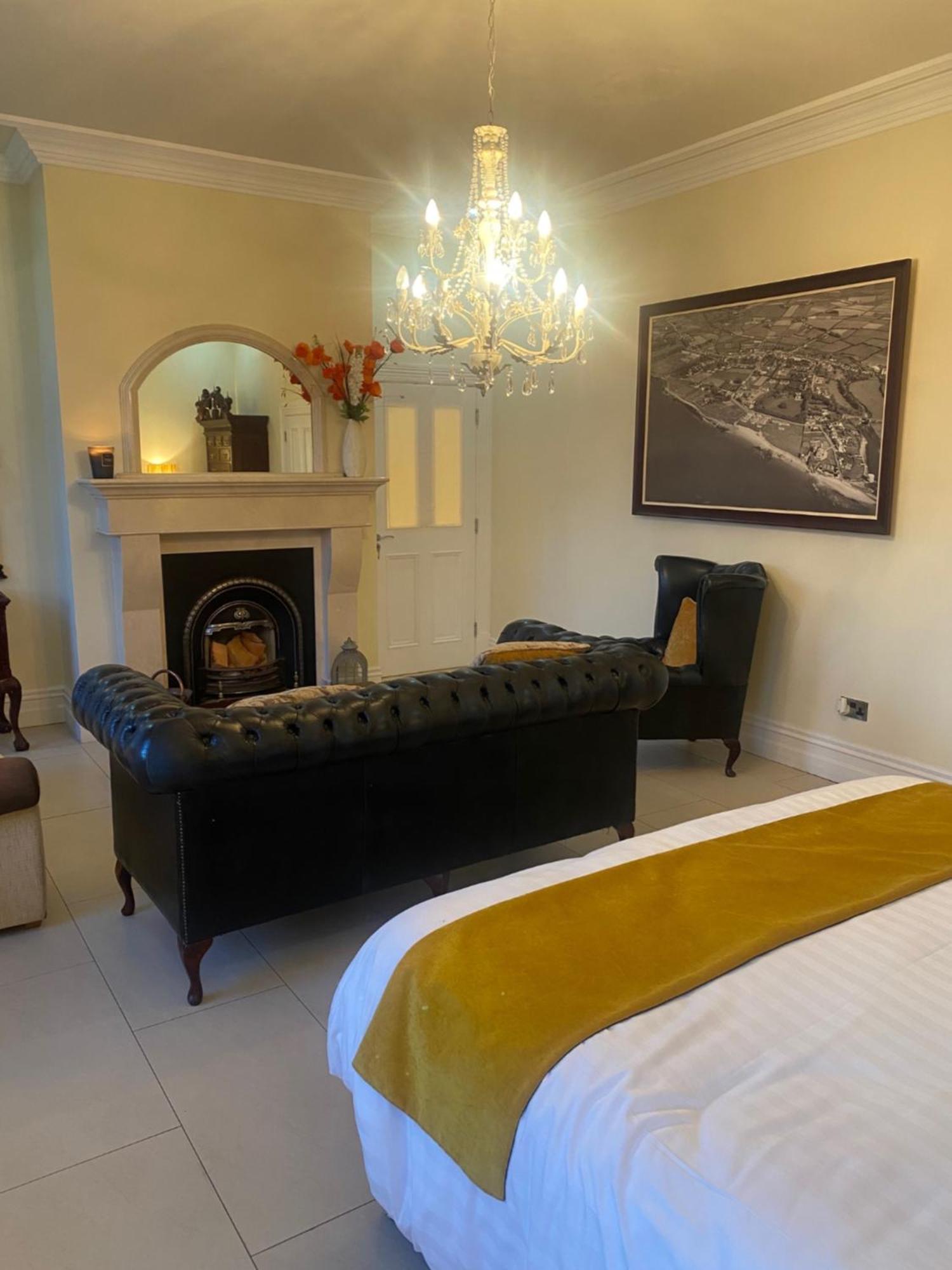 St Columbs House Bed & Breakfast บันครานา ภายนอก รูปภาพ