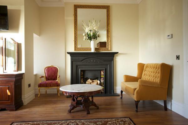 St Columbs House Bed & Breakfast บันครานา ภายนอก รูปภาพ